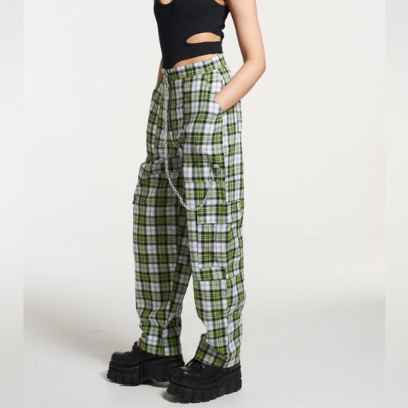Ragged Priest Check Combat Granger Pants w/ Chain; Green, White, & Black Plaid - Picture 3 of 4